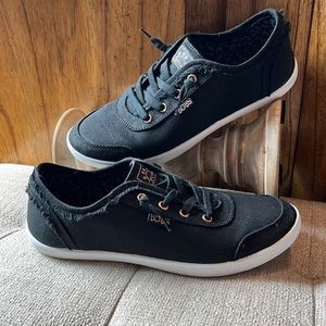 Sz 8 PRICE DROP!! NWOT BOBS B Cute from SKETCHERS